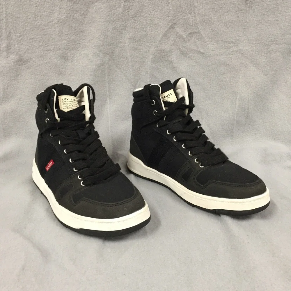 Levis Womens Black Textile High Top Sneakers Size 7‎ 52028401A1